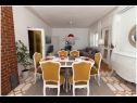 Appartements Ivan - modern: A1(6+2) Kastel Luksic - Riviera de Split  - Appartement - A1(6+2): salle &agrave; manger
