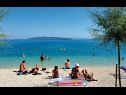 Maisons de vacances Mare - open pool and pool for children: H(6+4) Kastel Novi - Riviera de Split  - Croatie  - plage