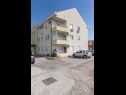 Appartements Danijela - 200 m from beach: Nina (3) Kastel Stafilic - Riviera de Split  - maison