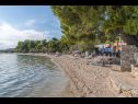 Appartements Danijela - 200 m from beach: Nina (3) Kastel Stafilic - Riviera de Split  - plage