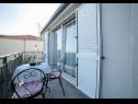 Appartements Damir - with garden: A1(6) Kastel Stafilic - Riviera de Split  - Appartement - A1(6): terrasse