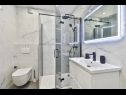 Appartements Silva - central & modern: A(4) Split - Riviera de Split  - Appartement - A(4): salle de bain W-C