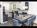 Appartements Silva - central & modern: A(4) Split - Riviera de Split  - Appartement - A(4): cuisine salle à manger