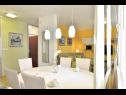 Appartements SaMa - modern & comfortable: A1(5+2) Split - Riviera de Split  - Appartement - A1(5+2): salle &agrave; manger