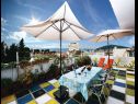 Appartements Mia - with terrace : A1(2+1) Split - Riviera de Split  - maison