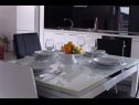Appartements Miro - modern: A1-prizemlje (4+2), A2 desni(3+2), A3 lijevi(3+2) Split - Riviera de Split  - Appartement - A2 desni(3+2): cuisine salle à manger