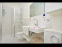 Appartements Ginestra - central, cosy and modern : A1(4) Split - Riviera de Split  - Appartement - A1(4): salle de bain W-C