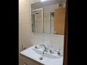 Appartements Lovely - modern & comfy : SA1(2) Split - Riviera de Split  - Studio appartement - SA1(2): salle de bain W-C