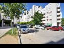 Appartements Ivory - central and comfortable: A1(2+1), A2(2+1) Split - Riviera de Split  - stationnement