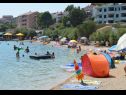 Appartements Pero - 70m from the sea: A1(6), A2(2) Marina - Riviera de Trogir  - plage