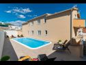 Appartements Lux 1 - heated pool: A1(4), A4(4) Marina - Riviera de Trogir  - piscine (maison et environs)