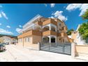 Appartements Lux 1 - heated pool: A1(4), A4(4) Marina - Riviera de Trogir  - maison