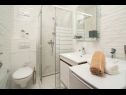 Appartements Lux 1 - heated pool: A1(4), A4(4) Marina - Riviera de Trogir  - Appartement - A1(4): salle de bain W-C