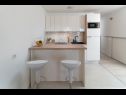 Appartements Lux 2 - heated pool: A2(4+2), A3(4+2) Marina - Riviera de Trogir  - Appartement - A2(4+2): cuisine