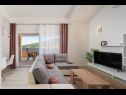 Appartements Lux 2 - heated pool: A2(4+2), A3(4+2) Marina - Riviera de Trogir  - Appartement - A3(4+2): séjour