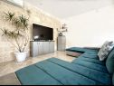 Appartements Mia - with pool: A1(4) Marina - Riviera de Trogir  - Appartement - A1(4): séjour