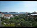 Appartements Luka - pet friendly A1(4+2) Seget Donji - Riviera de Trogir  - Appartement - A1(4+2): vue de la terrasse