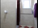 Appartements Milka - 100m from the sea A1(4), A2(2+1) Seget Donji - Riviera de Trogir  - Appartement - A1(4): salle de bain W-C