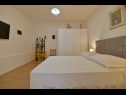 Appartements Kati - garden: A1(4), A2(2+1) Seget Donji - Riviera de Trogir  - Appartement - A2(2+1): chambre &agrave; coucher