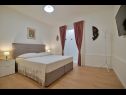 Appartements Kati - garden: A1(4), A2(2+1) Seget Donji - Riviera de Trogir  - Appartement - A2(2+1): chambre &agrave; coucher