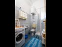 Appartements VV A1(2+1), A2(5), A3(7) Seget Vranjica - Riviera de Trogir  - Appartement - A2(5): salle de bain W-C