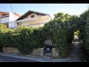 Appartements Kata - 100m from sea: A1(4+1) Seget Vranjica - Riviera de Trogir  - maison