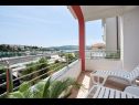 Appartements Mare - 30 m from pebble beach: SA1(2), SA2(2), A3(4), A4(4), A5(8) Seget Vranjica - Riviera de Trogir  - Appartement - A5(8): terrasse