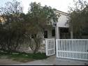 Maisons de vacances Ivica1- great location next to the sea H(4+1) Sevid - Riviera de Trogir  - Croatie  - maison