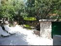 Maisons de vacances Ivica - charming house next to the sea H(2+2) Sevid - Riviera de Trogir  - Croatie  - maison
