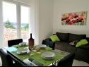 Appartements Tih - 20 m from sea: A1 Ruzmarin(2+2), A2 Maslina(2+2) Sevid - Riviera de Trogir  - Appartement - A2 Maslina(2+2): séjour
