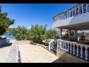Appartements Stipe - 25m from the sea: A1(4+1) Sevid - Riviera de Trogir  - maison