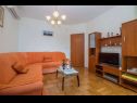 Appartements Mer - 10m to the beach: A1(4+2) Sevid - Riviera de Trogir  - Appartement - A1(4+2): séjour