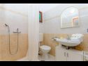 Appartements Bosiljka - by the sea: A1(5), A2(5), SA3(2) Sevid - Riviera de Trogir  - Studio appartement - SA3(2): salle de bain W-C