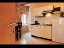 Appartements et chambres Jare - in old town R1 zelena(2), A2 gornji (2+2) Trogir - Riviera de Trogir  - Appartement - A2 gornji (2+2): cuisine