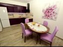 Appartements MeMi - great location, modern & parking: A1 Marin(4) Trogir - Riviera de Trogir  - Appartement - A1 Marin(4): cuisine salle à manger
