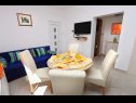 Appartements Davorka - 50m from the sea A1(2+2), A2(2+2) Trogir - Riviera de Trogir  - Appartement - A2(2+2): séjour