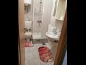 Appartements Marija - 10m from beach: A1(4+1), A2(6), A3(6+2) Trogir - Riviera de Trogir  - Appartement - A3(6+2): salle de bain W-C
