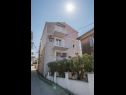 Appartements Mare - near city center A1 (4+1), A2 (2+1), A3 (2+1) Trogir - Riviera de Trogir  - maison