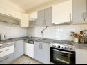 Appartements Mihaela - sea view : A1(5+1), A2(4), SA3(2) Trogir - Riviera de Trogir  - Appartement - A1(5+1): cuisine