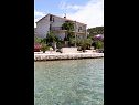 Appartements Mar - 10m from the sea: A1(5+1), A2(6) Vinisce - Riviera de Trogir  - maison