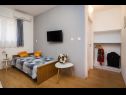 Appartements Ivo - beach nearby: A1(2+3), A2(2+2), A3(4+1) Vinisce - Riviera de Trogir  - Appartement - A2(2+2): séjour
