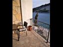 Appartements Ivan  - 15 m from beach: A1(7), SA2(2), A3(2+1) Vinisce - Riviera de Trogir  - Studio appartement - SA2(2): terrasse