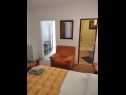 Appartements Ivan  - 15 m from beach: A1(7), SA2(2), A3(2+1) Vinisce - Riviera de Trogir  - Studio appartement - SA2(2): intérieur