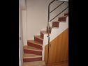 Appartements Ivan - great location: A1(2+1), A2(2+2) Poljana - Île de Ugljan  - Appartement - A2(2+2): escalier