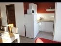 Appartements Ivan C A1(4+1), A2(4+1), A4(4+1), A3(4+1) Bibinje - Riviera de Zadar  - Appartement - A2(4+1): cuisine salle à manger