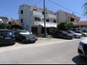 Appartements Ana- next to the sea A1(2+2), A2(2+3), A3(2+2), A4(2+3) Bibinje - Riviera de Zadar  - stationnement (maison et environs)