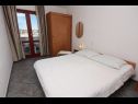 Appartements Ana- next to the sea A1(2+2), A2(2+3), A3(2+2), A4(2+3) Bibinje - Riviera de Zadar  - Appartement - A2(2+3): chambre &agrave; coucher