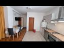 Appartements Ivo - 500 m to sandy beach: A1(2+2), A2(6+2), SA3(2+1) Ljubac - Riviera de Zadar  - Studio appartement - SA3(2+1): cuisine salle à manger