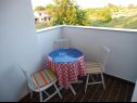 Appartements Dali - 300 m from the beach: SA1 1D (3), A2 1L (5), A3 2k (6) Nin - Riviera de Zadar  - Studio appartement - SA1 1D (3): balcon
