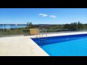 Appartements Dragi - with pool: A2(4), A3(4), A4(4), A6(2) Nin - Riviera de Zadar  - piscine